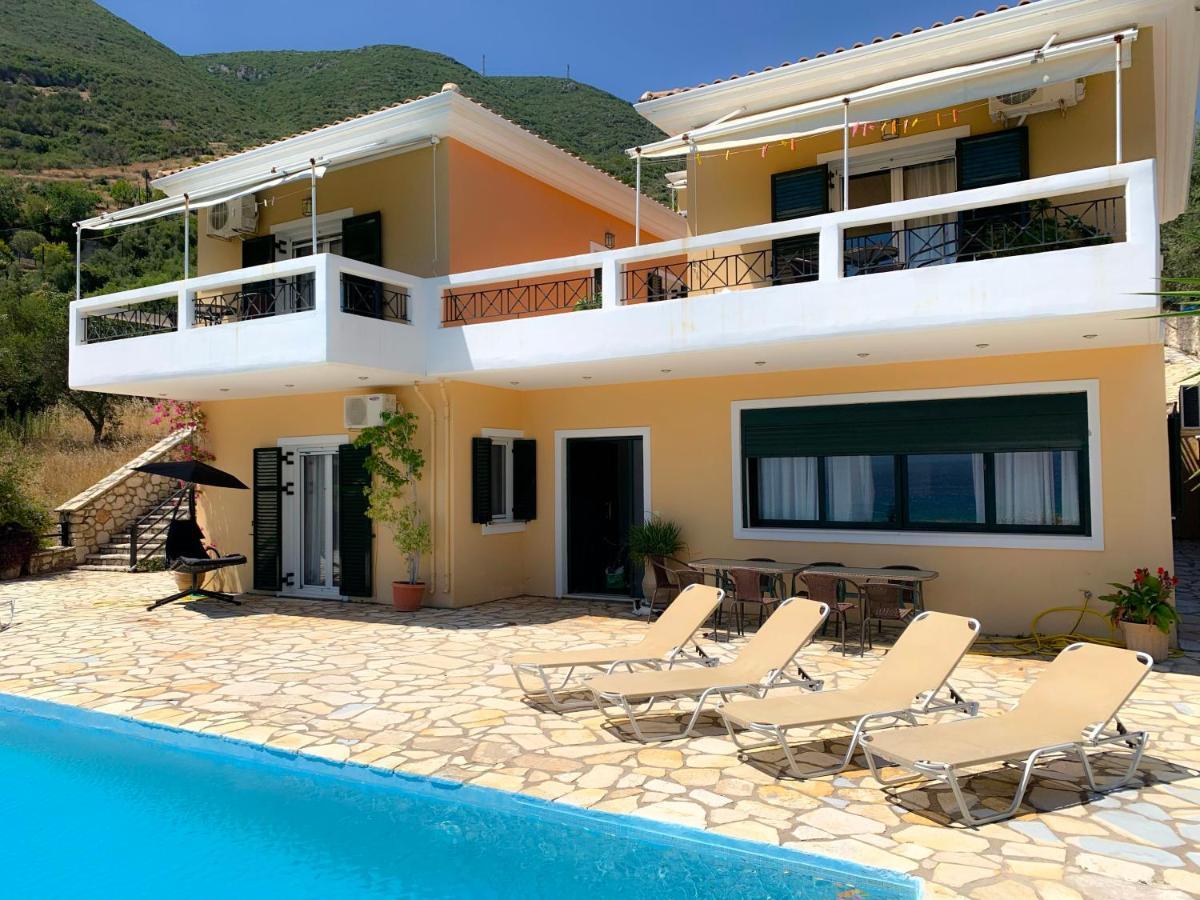 Aegli Apartment Vasiliki  Ngoại thất bức ảnh