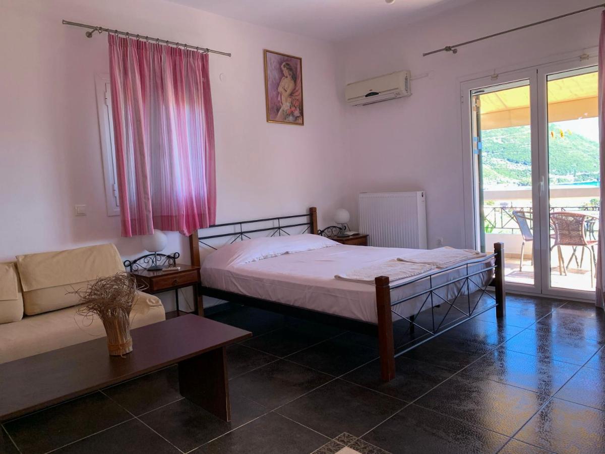 Aegli Apartment Vasiliki  Ngoại thất bức ảnh